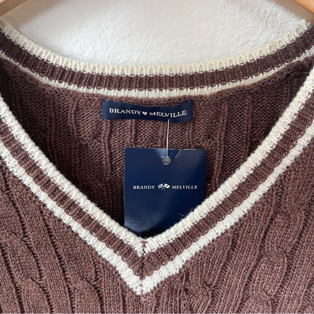 Brandy Melville Oversized Brown Sweater Vest - Picture 3 of 6